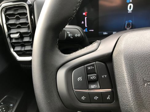 New 2025 Ford Ranger XLT w/ FX4 Off-Road Package image 16