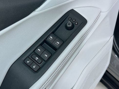 New 2026 Jeep Cherokee Limited AWD/4WD image 11