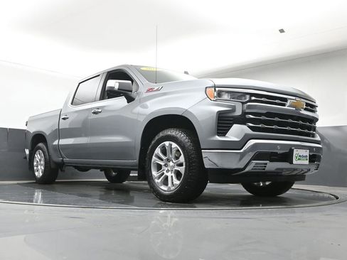 Used 2025 Chevrolet Silverado 1500 LTZ image 22