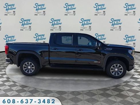 Used 2024 GMC Sierra 1500 AT4 w/ Technology Package AWD/4WD image 4