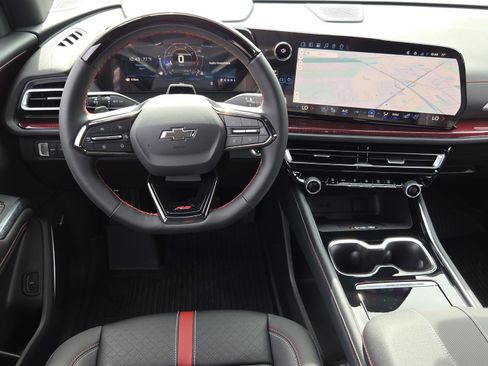 New 2026 Chevrolet Traverse RS image 12