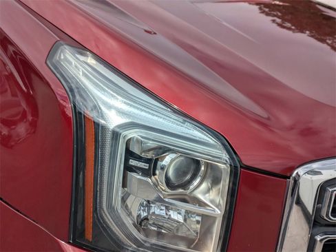 Used 2019 GMC Yukon SLT w/ Open Road Package image 9