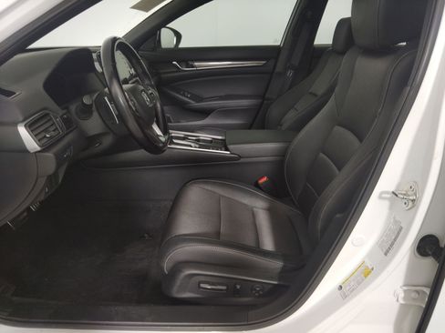 Certified 2020 Honda Accord Sport image 4