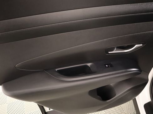 Used 2025 Hyundai Tucson SEL image 16