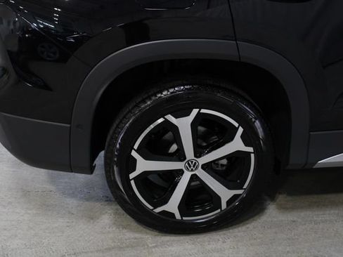New 2026 Volkswagen Tiguan SE AWD/4WD image 26