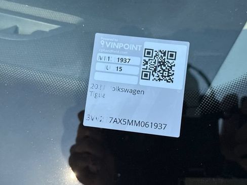 Used 2021 Volkswagen Tiguan SEL AWD/4WD image 29