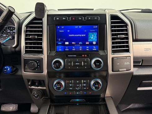 Used 2021 Ford F250 Platinum AWD/4WD image 37