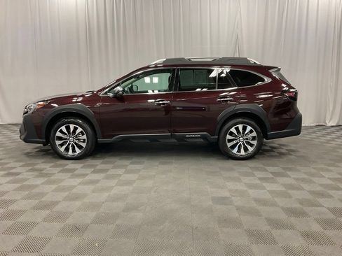 Used 2024 Subaru Outback Touring AWD/4WD image 9