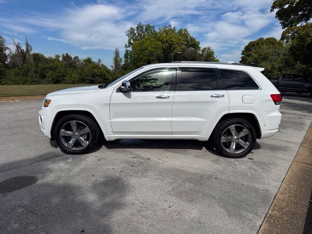Used 2015 Jeep Grand Cherokee Overland RWD image 4