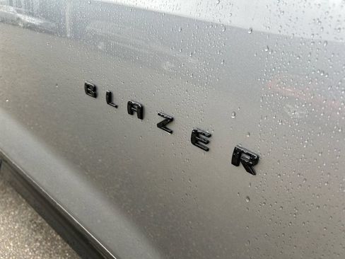 Used 2025 Chevrolet Blazer RS w/ Driver Confidence II Package AWD/4WD image 34