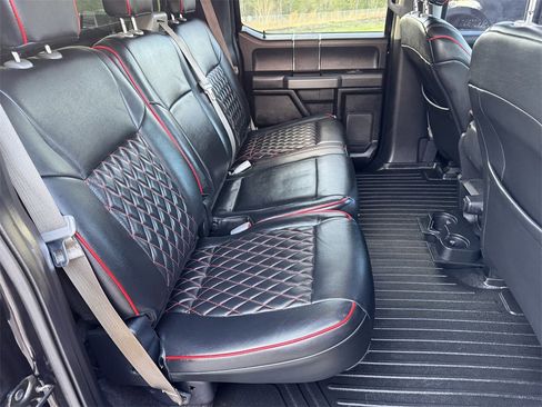 Used 2016 Ford F150 XLT w/ Trailer Tow Package image 30