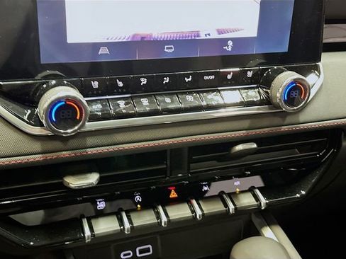 New 2026 Chevrolet Colorado Z71 w/ Z71 Convenience Package 2 image 16