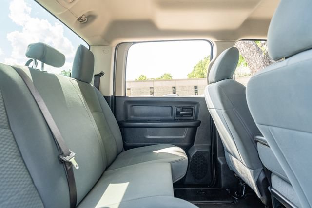 Used 2018 RAM 2500 Tradesman w/ Chrome Appearance Group AWD/4WD image 39