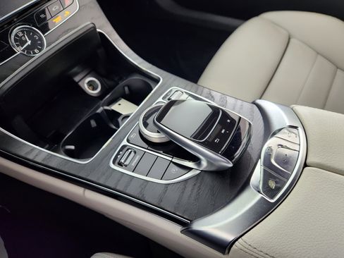 Used 2017 Mercedes-Benz C 300 4MATIC Cabriolet image 25