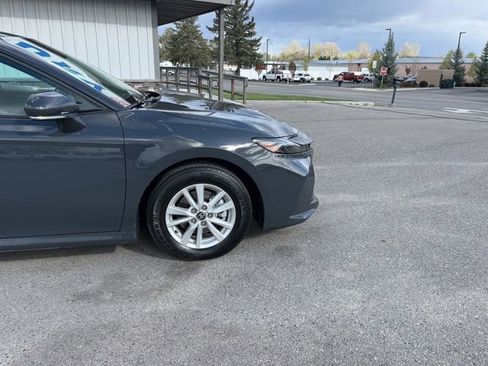 Used 2026 Toyota Camry LE image 14