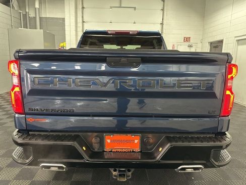 Used 2022 Chevrolet Silverado 1500 LT Trail Boss w/ Bed Protection Package AWD/4WD image 8