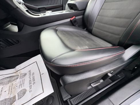 Used 2022 Ford Edge ST-Line image 33