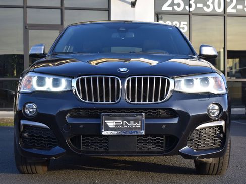 Used 2018 BMW X4 M40i image 4