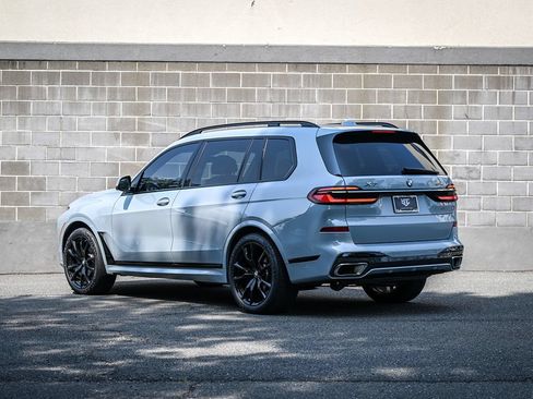 Used 2024 BMW X7 xDrive40i w/ Executive Package AWD/4WD image 4