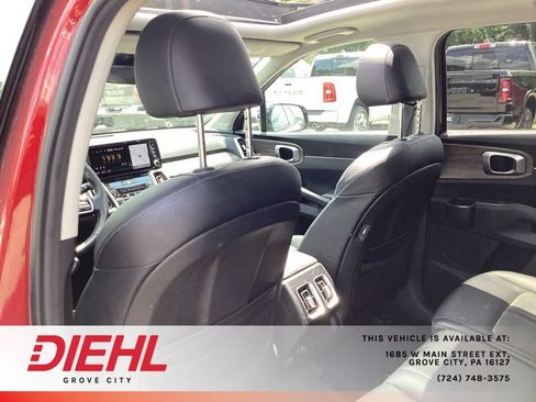 Used 2022 Kia Sorento S w/ Panoramic Sunroof Package AWD/4WD image 14