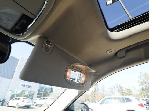 Used 2018 Jeep Cherokee Limited image 64