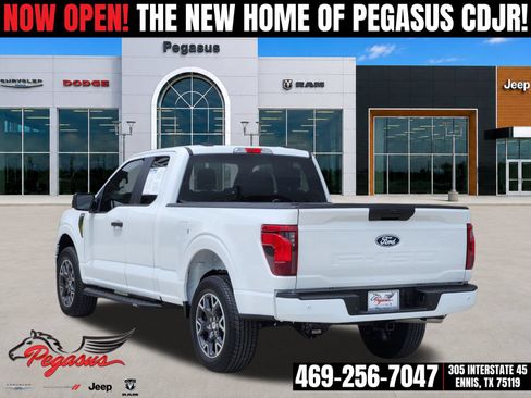 Used 2025 Ford F150 STX w/ Equipment Group 200A AWD/4WD image 4