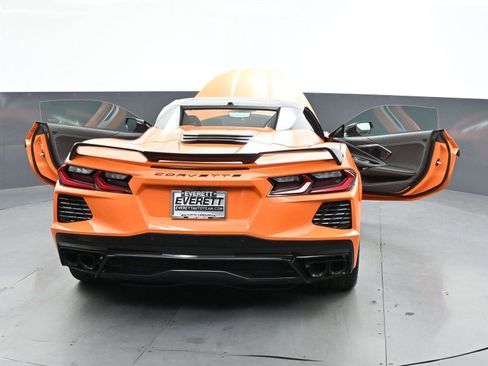 Used 2024 Chevrolet Corvette Stingray Premium Conv w/ Z51 Performance Package RWD image 47