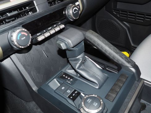 New 2025 Toyota Tacoma SR5 image 12