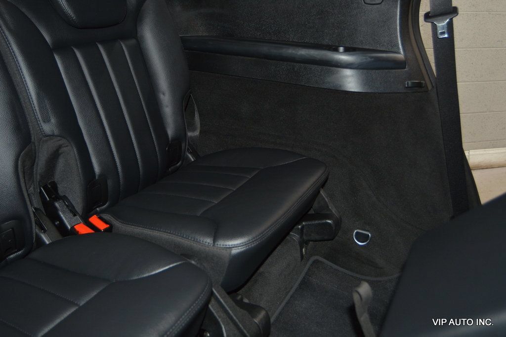Used 2009 Mercedes-Benz R 320 BlueTEC 4MATIC image 32