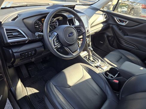 Used 2019 Subaru Forester Touring w/ Popular Package #3 image 10