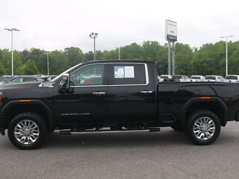 Used 2023 GMC Sierra 2500 Denali AWD/4WD image 4