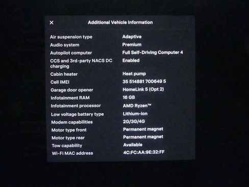 Used 2025 Tesla Model X image 10