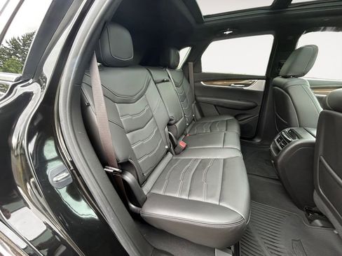 Used 2024 Cadillac XT5 Premium Luxury w/ Platinum Package image 12