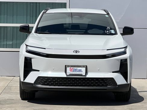 New 2026 Toyota C-HR AWD/4WD image 6