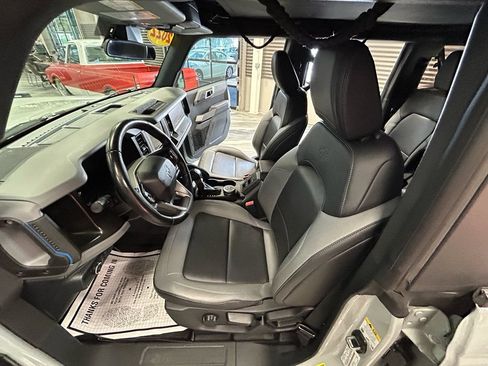 Used 2022 Ford Bronco Black Diamond AWD/4WD image 57