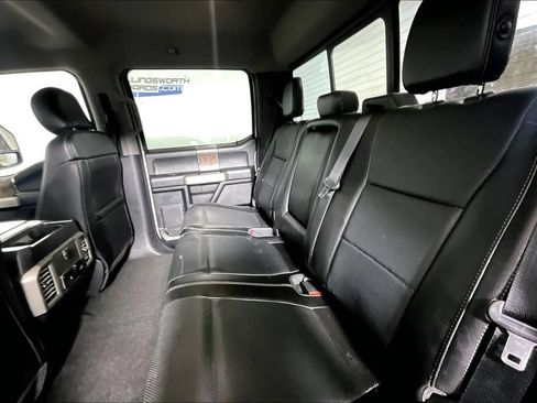 Used 2017 Ford F250 Lariat w/ Lariat Value Package AWD/4WD image 21