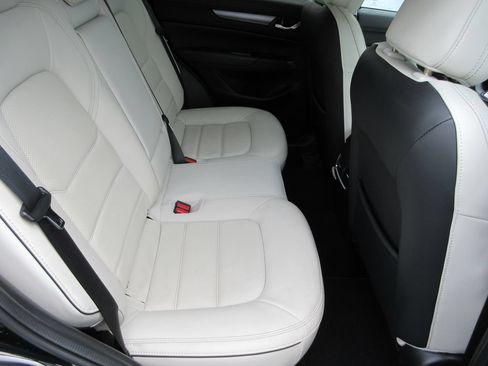 Used 2025 MAZDA CX-5 AWD 2.5 S w/ Preferred Package image 19