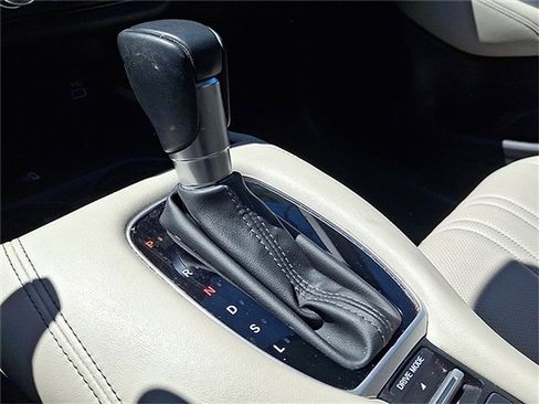 Used 2023 Honda CR-V LX image 18