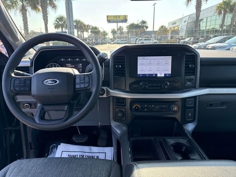 Used 2022 Ford F150 XLT image 15