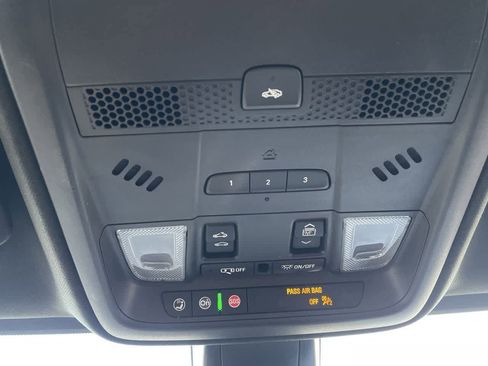 Certified 2023 Cadillac XT5 Premium Luxury w/ LPO, Floor Liner Package image 32