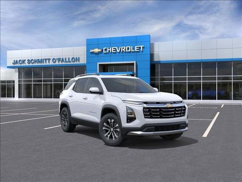 New 2026 Chevrolet Equinox LT w/ Convenience Package II image 1