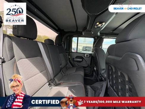 Used 2022 Jeep Gladiator Mojave w/ LED Lighting Group AWD/4WD image 25