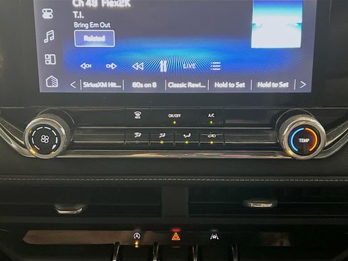 Used 2023 Chevrolet Colorado LT w/ LPO, Pro Essentials Package RWD image 11