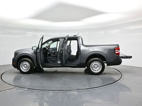 New 2025 Ford Maverick XL image 29