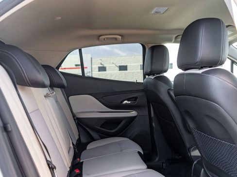 Used 2020 Buick Encore Preferred image 13