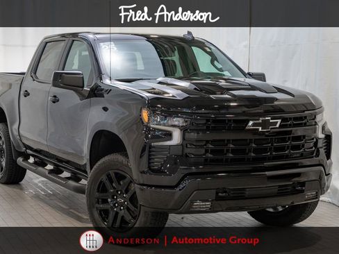 Used 2025 Chevrolet Silverado 1500 LT Trail Boss w/ Convenience Package II AWD/4WD image 1