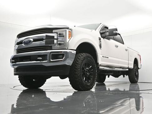 Used 2019 Ford F350 King Ranch w/ Tow Technology Bundle AWD/4WD image 37