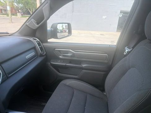 Used 2019 RAM 1500 Big Horn AWD/4WD image 19