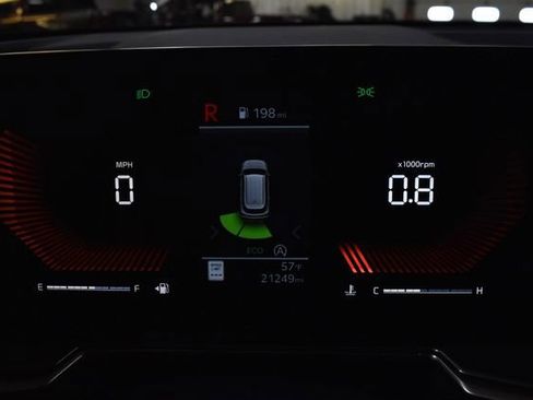 Used 2024 Kia Sorento S image 16