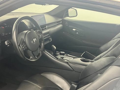 Used 2021 Toyota Supra Premium w/ Driver Assist Package RWD image 9